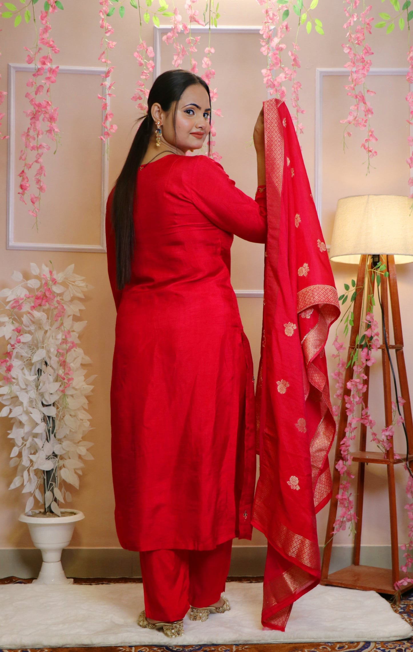 Festive Pink Kurti with Handcrafted Heavy Neck Work And Heavy Dupatta Banarasi Brocade