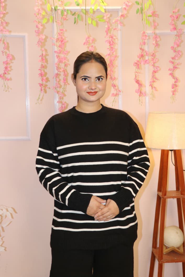 “Black Striped Knitted Winter Co-Ord Set – Warm, Stylish & Effortlessly Comfy”