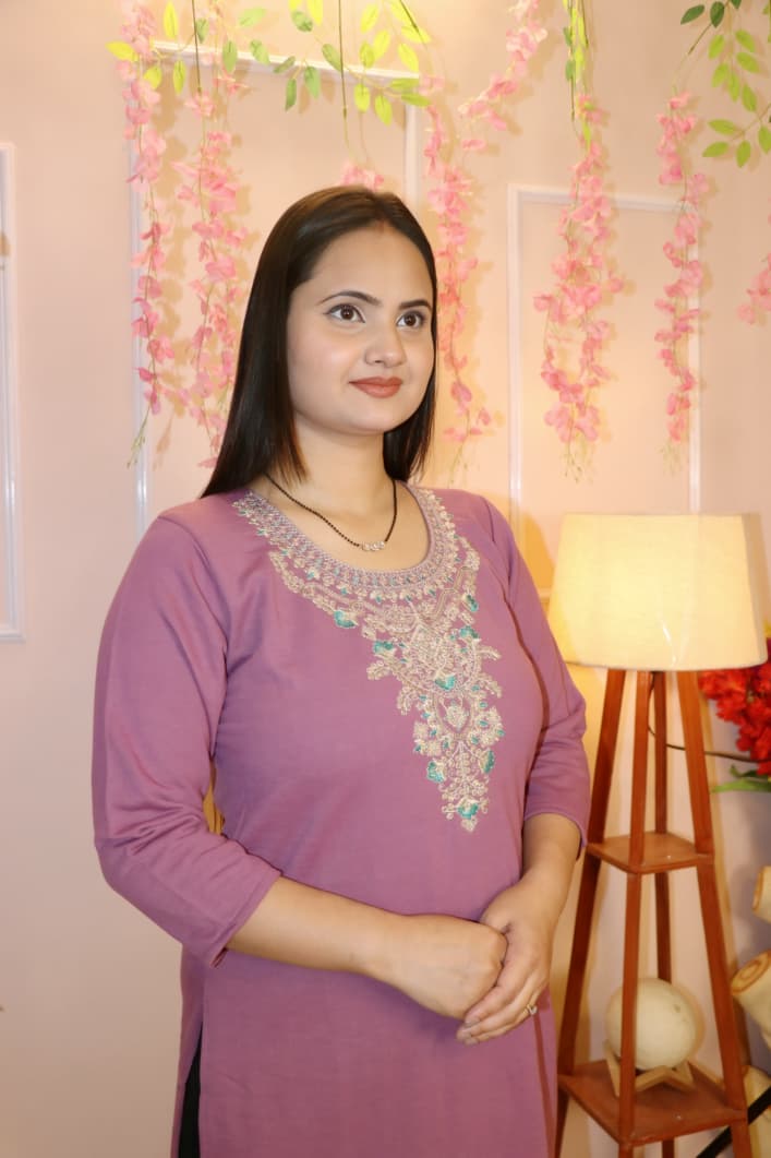 ✨ “Elegant Mauve Embroidered Woollen  Kurti – Winter Ready Look” ✨