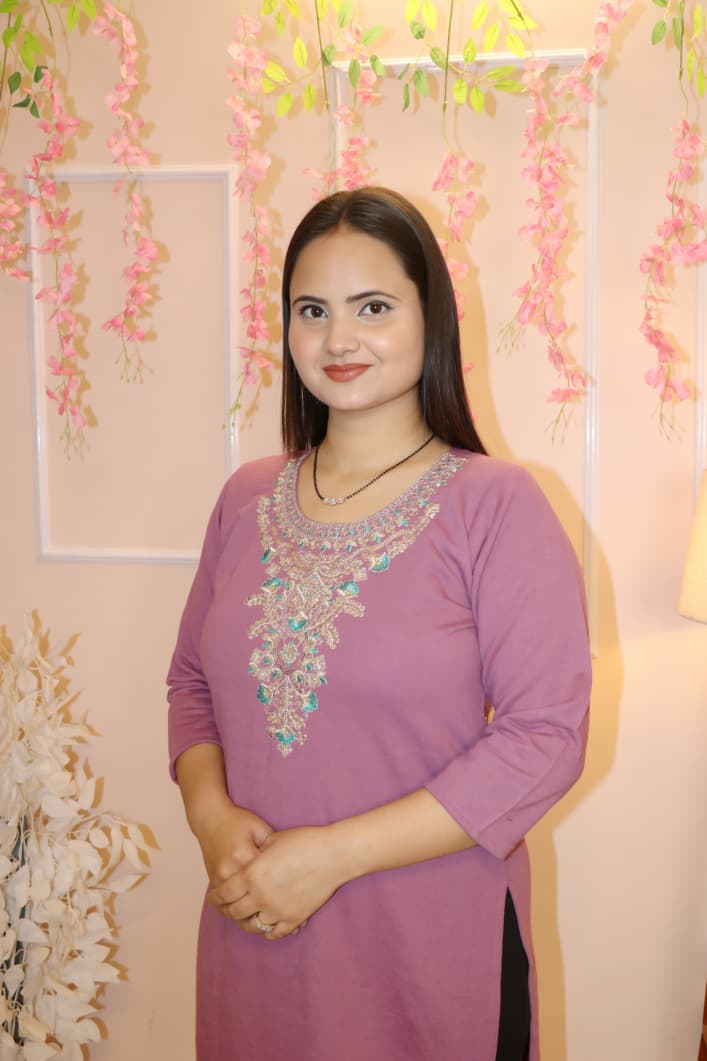 ✨ “Elegant Mauve Embroidered Woollen  Kurti – Winter Ready Look” ✨