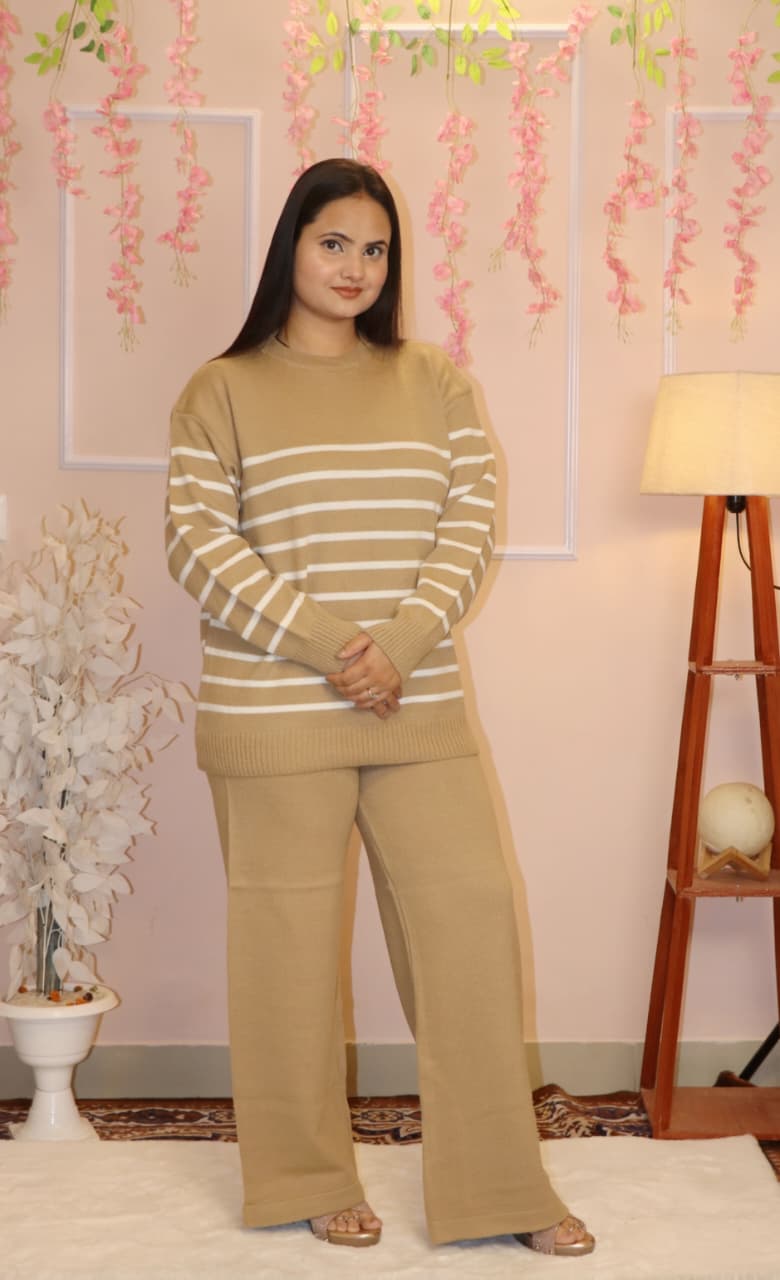 Warm Beige Knitted Winter Co-Ord Set – Soft, Stylish & Ultra-Comfy”