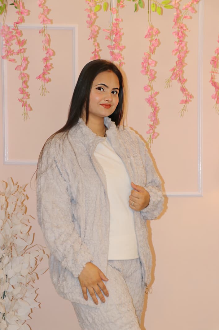 “Light Grey Fluffy Winter Co-ord Set – Ultra Soft, Warm & Cozy Loungewear”